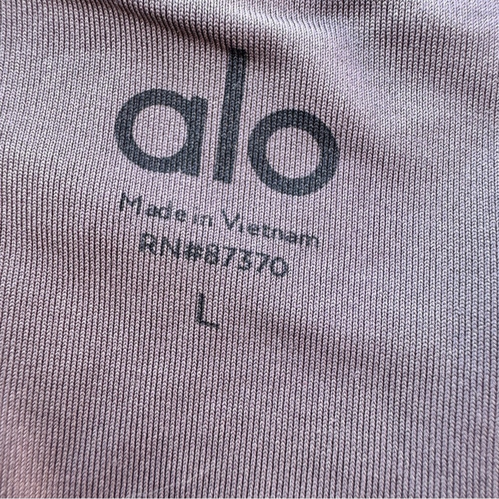 ALO Yoga Alosoft Serenity Sports Bra - Picture 2 of 5